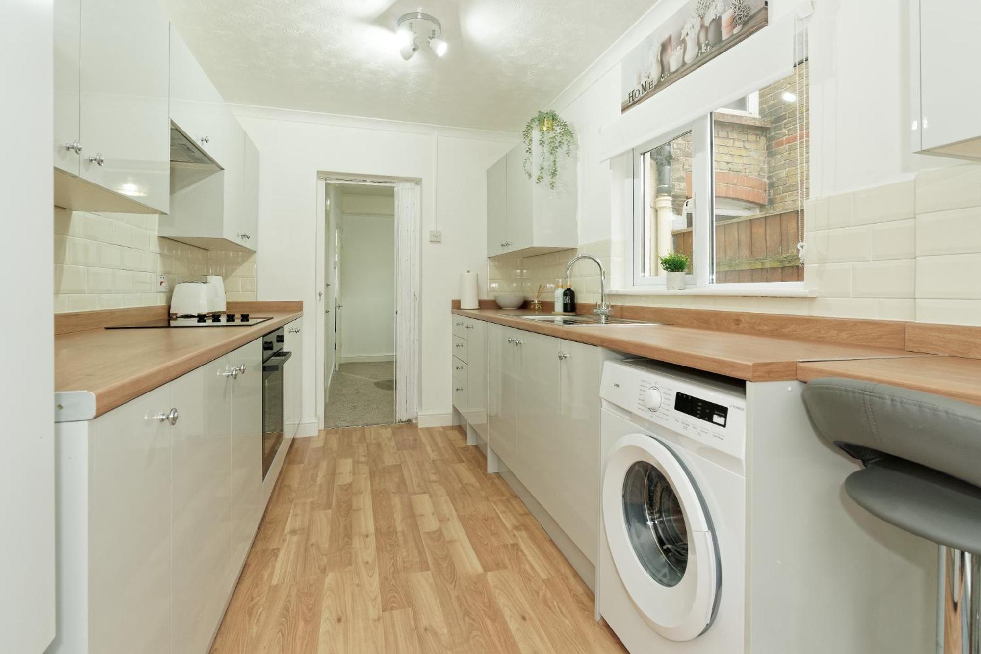 Lovely Luxury 3 Bed House Apartamento Chatham  Exterior foto